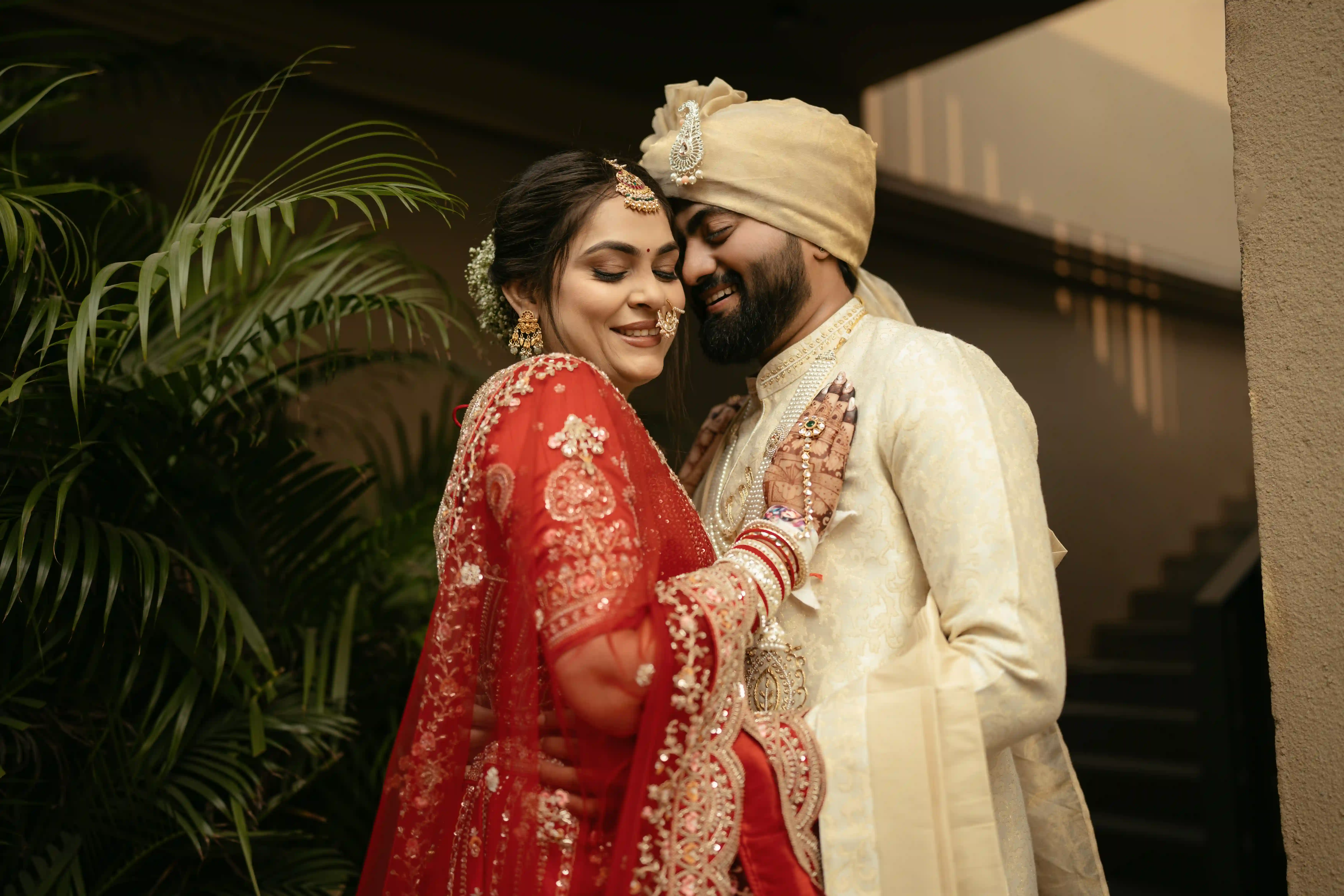 Candid wedding moments captured by Rooh PhotoFilms